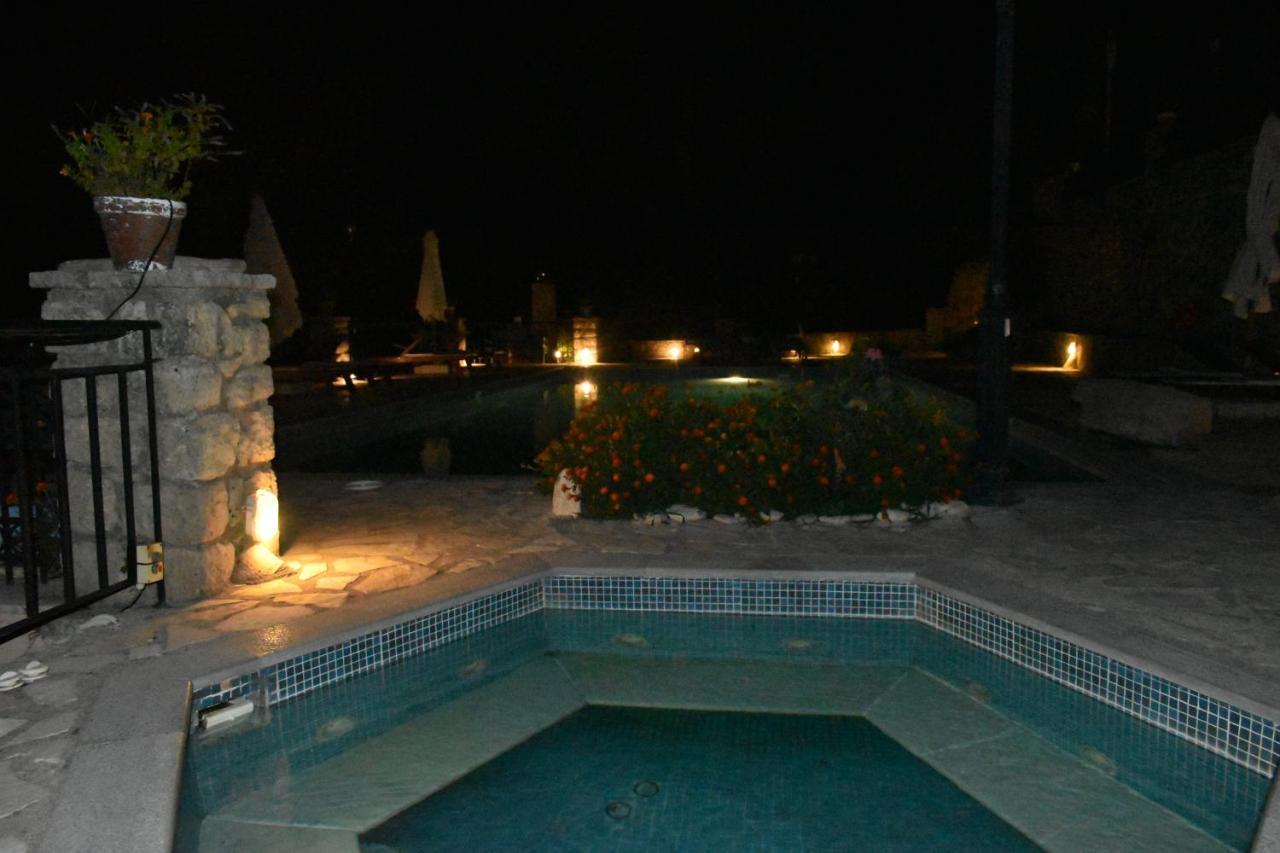 Estate Dafnopanagia Villa Magda Asprogerakata Exterior photo