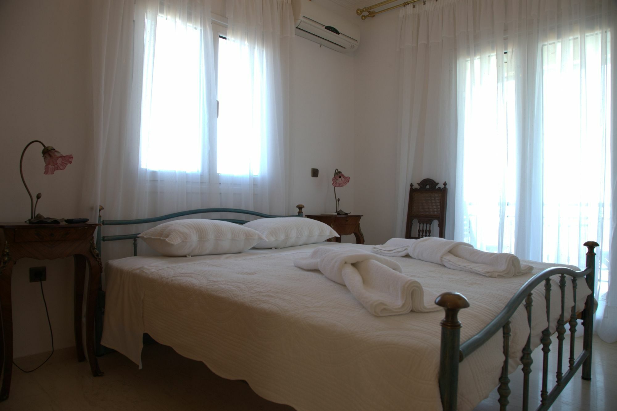 Estate Dafnopanagia Villa Magda Asprogerakata Exterior photo